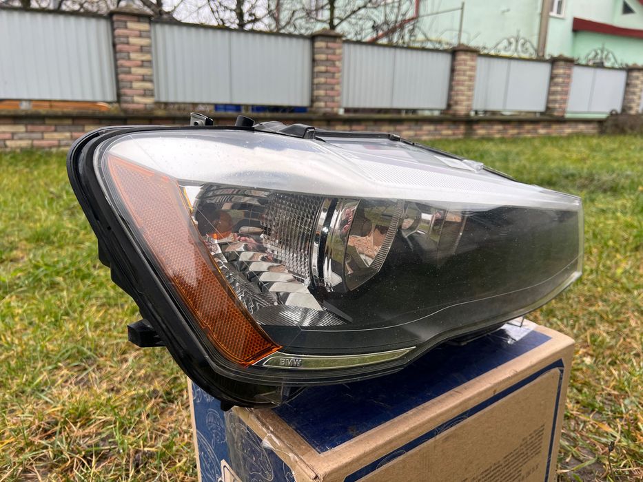 Фара права Х3 F25 USA