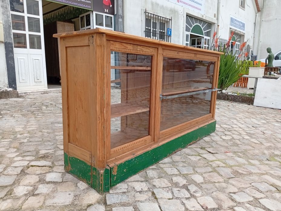 Antigo balcão de mercearia