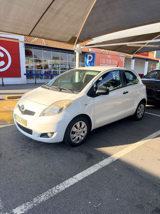 Toyota yaris 1.4 D-4D nacional 2011 comercial
