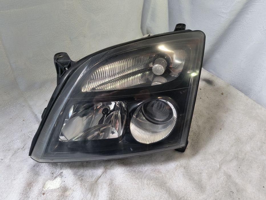 Lampa lewa czarna Opel Vectra C GTS Europa reflektor przedni lewy