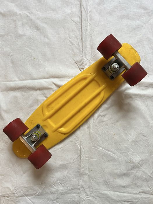 Deskorolka, fiszka kolor żółty