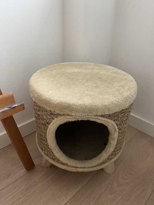 Cama/arranhador de gato