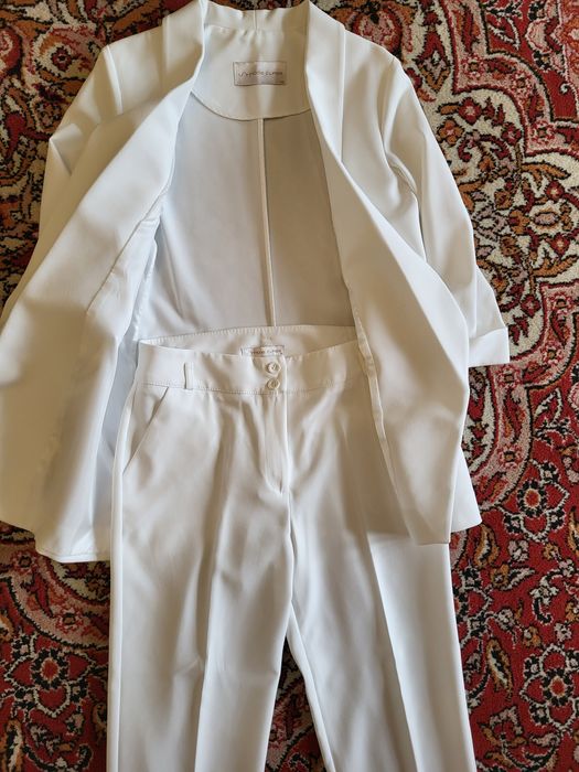 Літній брючний костюм.S-M