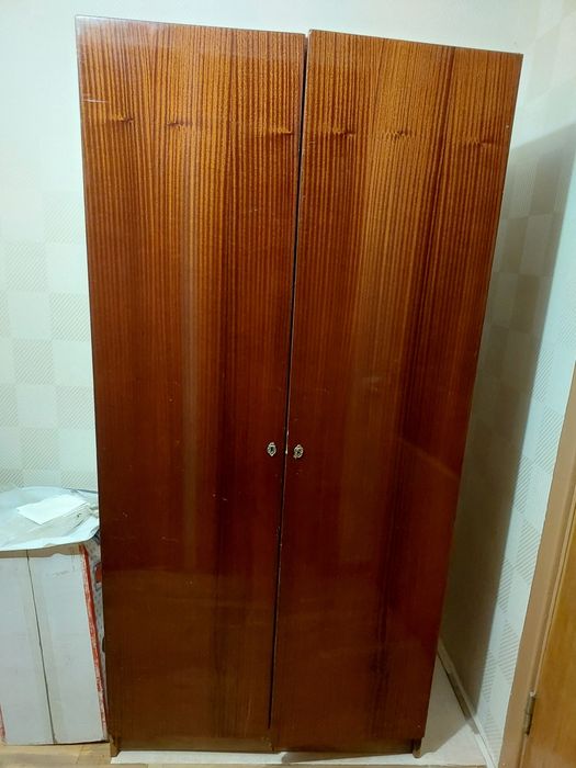 Віддам меблі безкоштовно із самовивозом