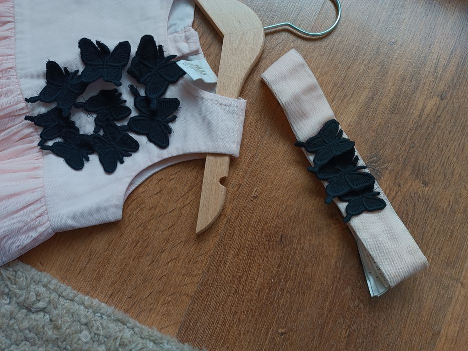 Elegancka sukienka hm r. 80 9-12 mcy