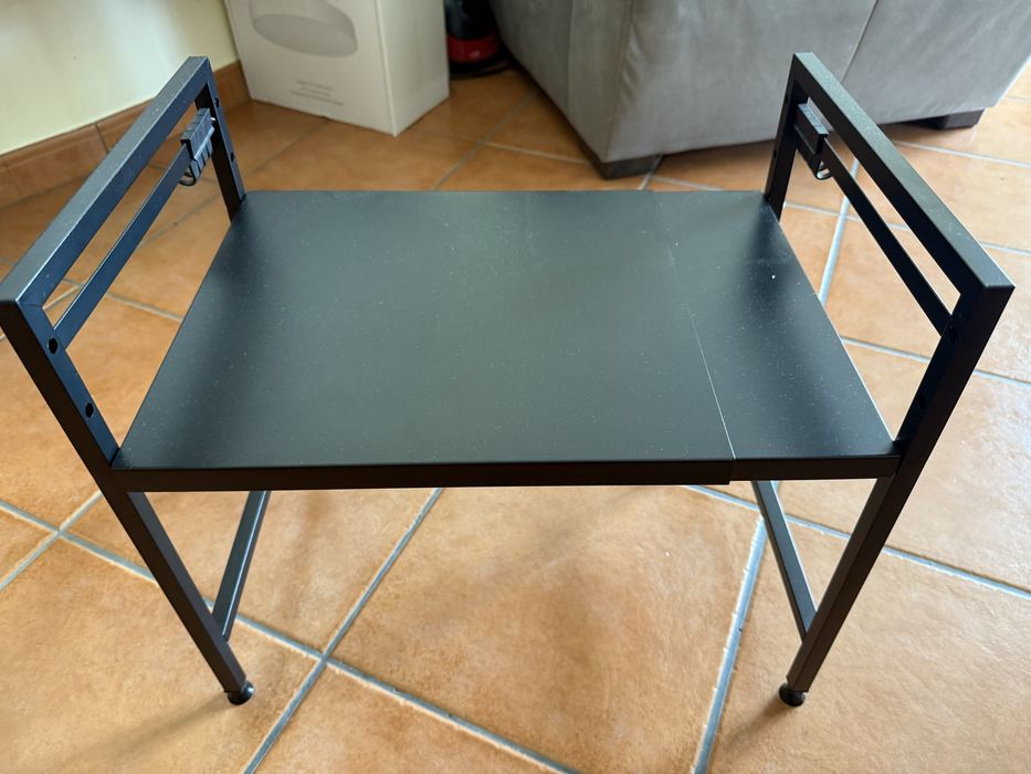 Prateleira metálical extensível e regulável para microondas