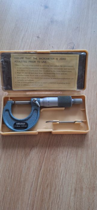 Mikrometr analogowy 0-25  0.01 Mitutoyo
