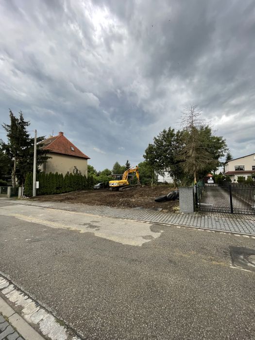 Firma rozbiórkowa CEG-MAT, rozbiórki budynków, odzysk, cegła, drewno