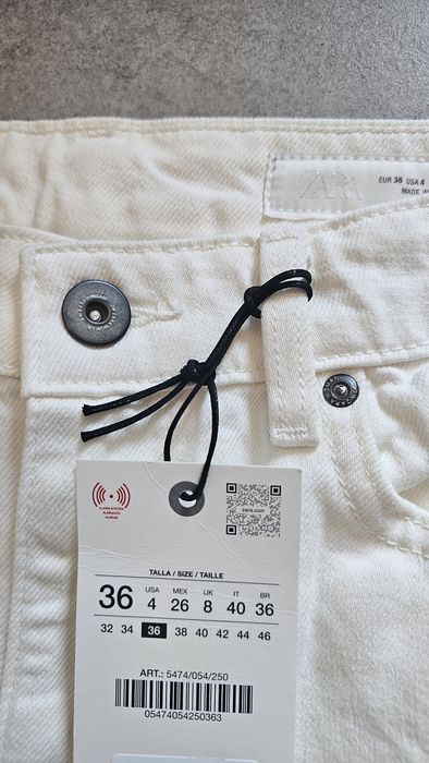 Białe jeansy Zw Ankle Zara 36