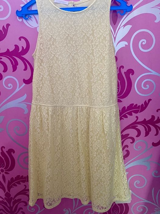 PROMOD Vestido renda amarelo claro (M)