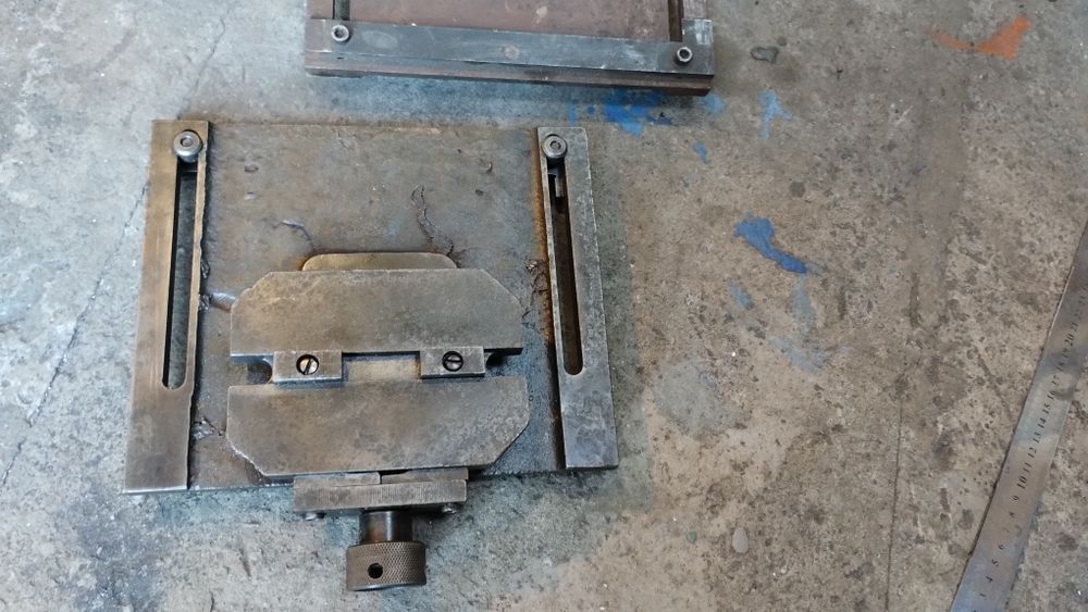 Тиски станочные.