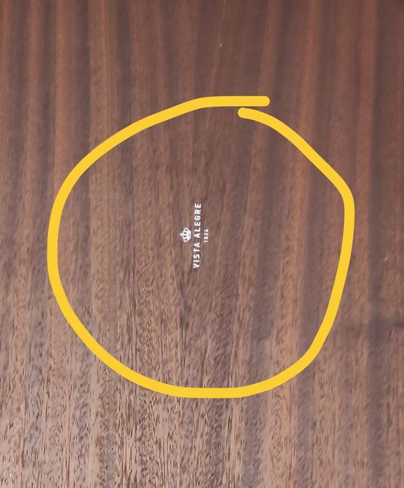 Tabuleiro em madeira - marca Vista Alegre