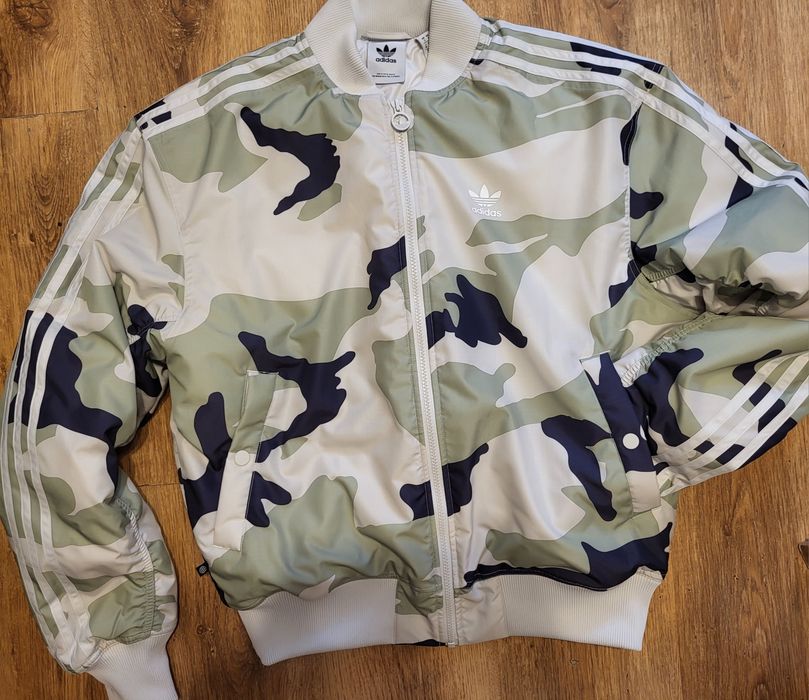 Kurtka bomberka  bomber camo moro Adidas orginal  S