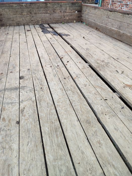 Przyczepa jednoosiowa wywrotka