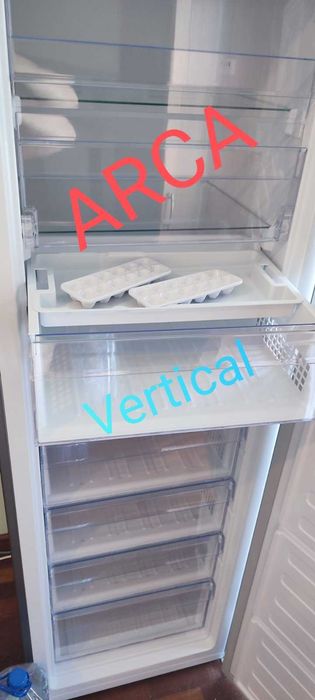 Arca INOX Vertical. No Frost. BEKO.