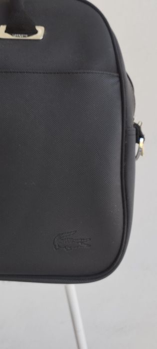 Mala, pasta, lacoste