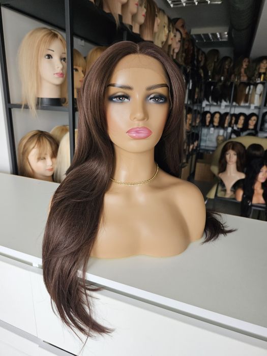 Peruka premium brąz lace front Kim naturalna fryzura