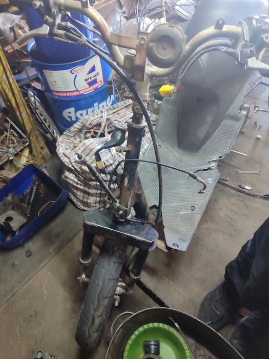 Продам Хонда диджей 1