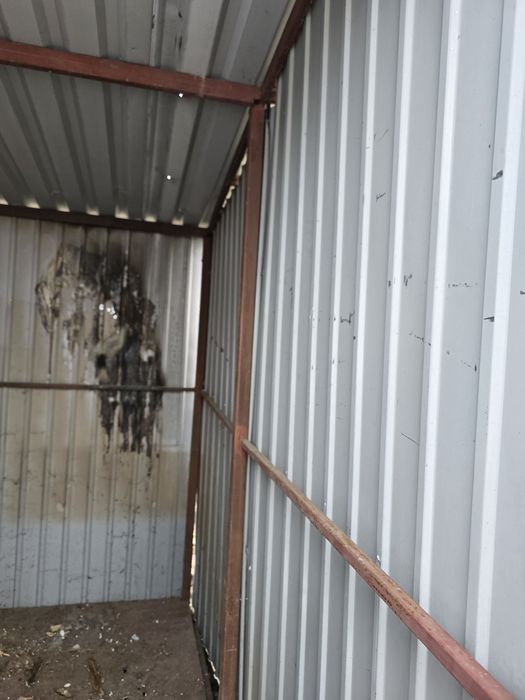 Битовка з металопрофілю