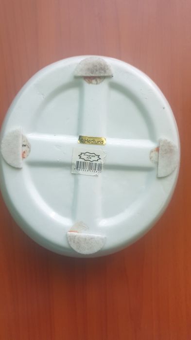 Kura ceramiczna otwierana