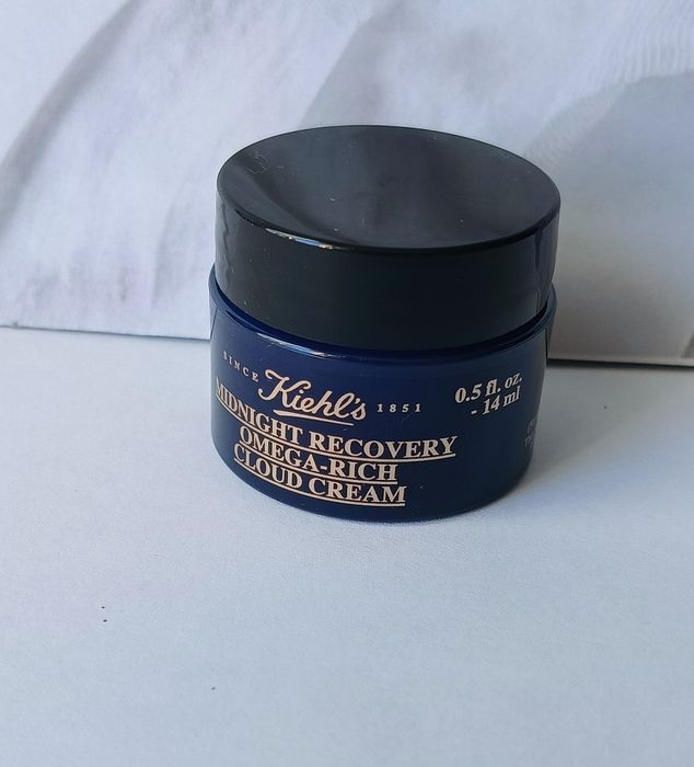 Kiehl's Midnight Recovery Omega Rich Cloud Cream - Krem do twarzy na noc z dodatkiem kwasów Omega