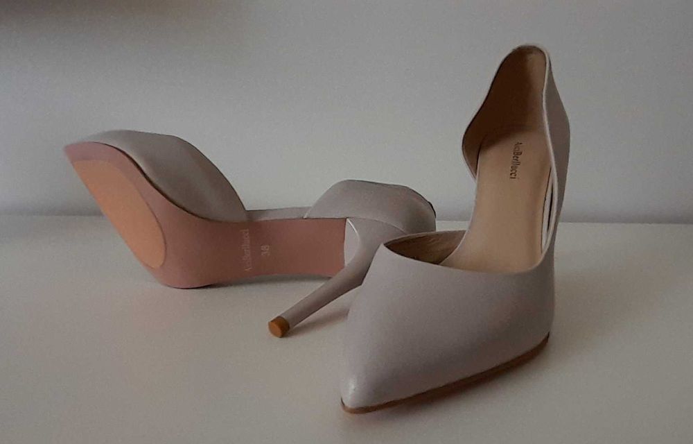 Жіночі туфлі Aicci Berllucci  Розмір 38