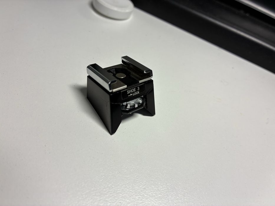 Stopka Olympus OM Shoe 3 typ 3