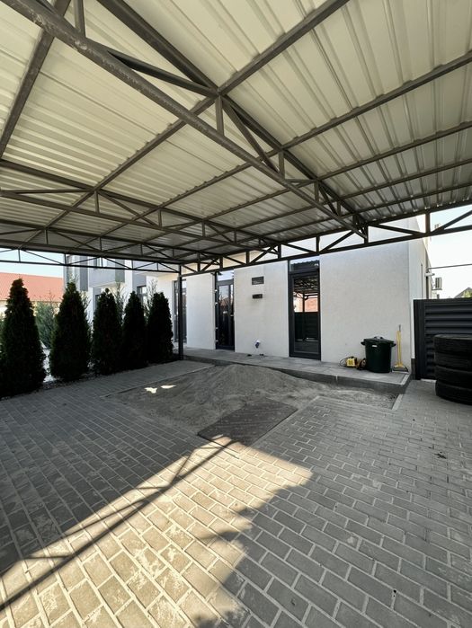 Продам таунхаус с ремонтом Золотые Ключи