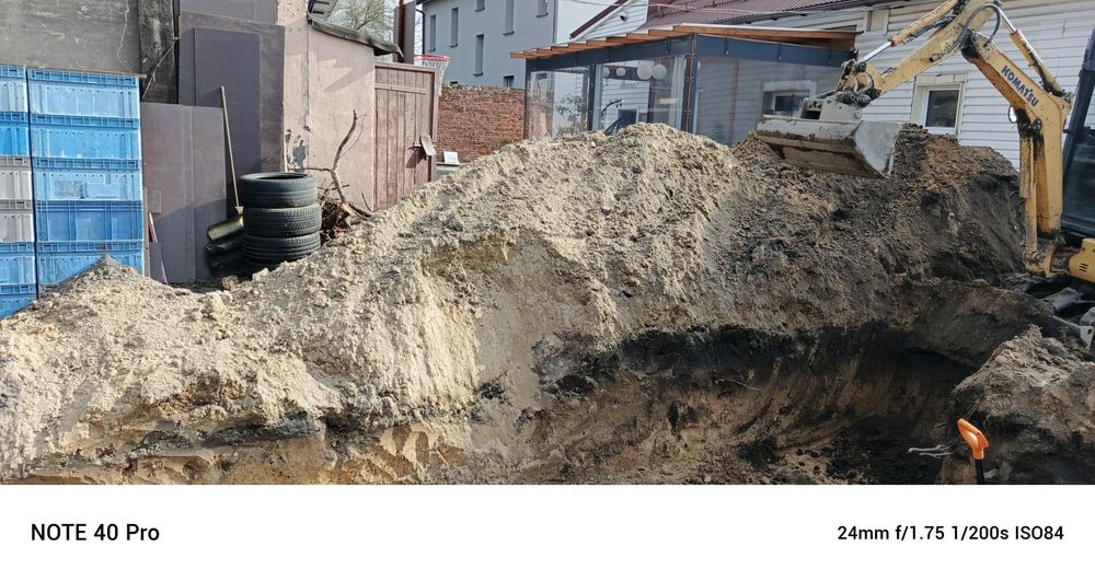 Ziemia  oddam za darmo