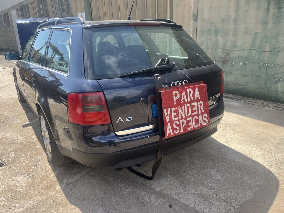Audi A 6 2.5 TDI Ano 1999