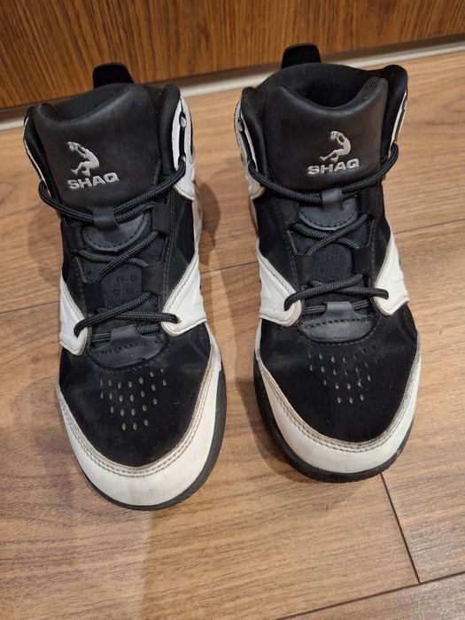 Buty sznurowane shaq, rozmiar 33, czarnobiałe