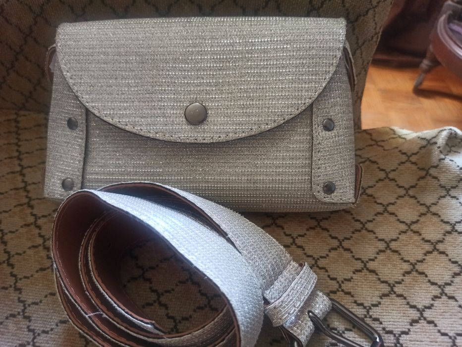 Bolsa com cinta nova