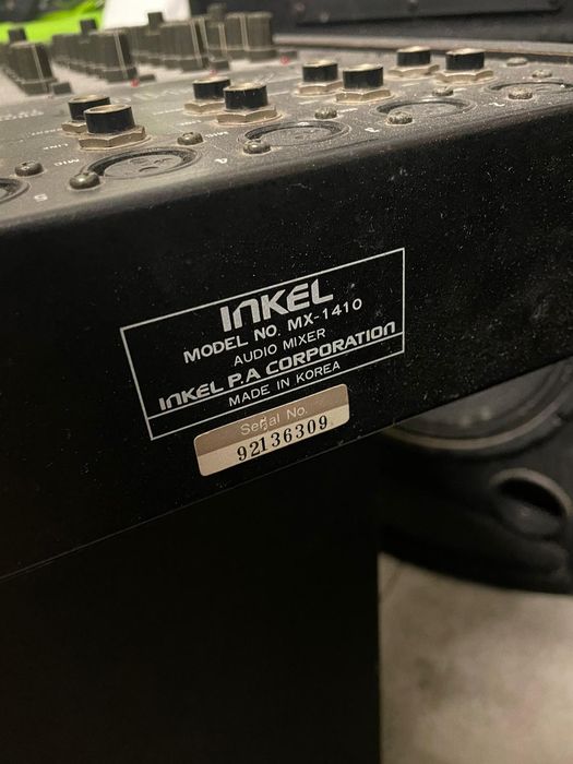 Mesa som 13 canais inkel stage master