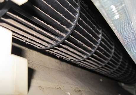 Сервісний клінінг кондиціонера (мийка, чищення).