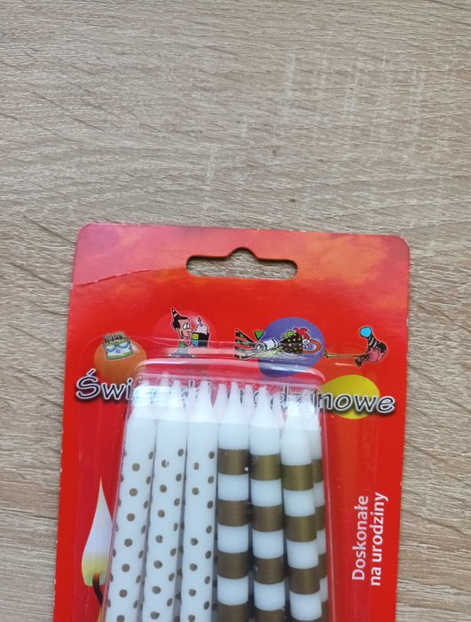 Nowe świeczki urodzinowe 12 sztuk
