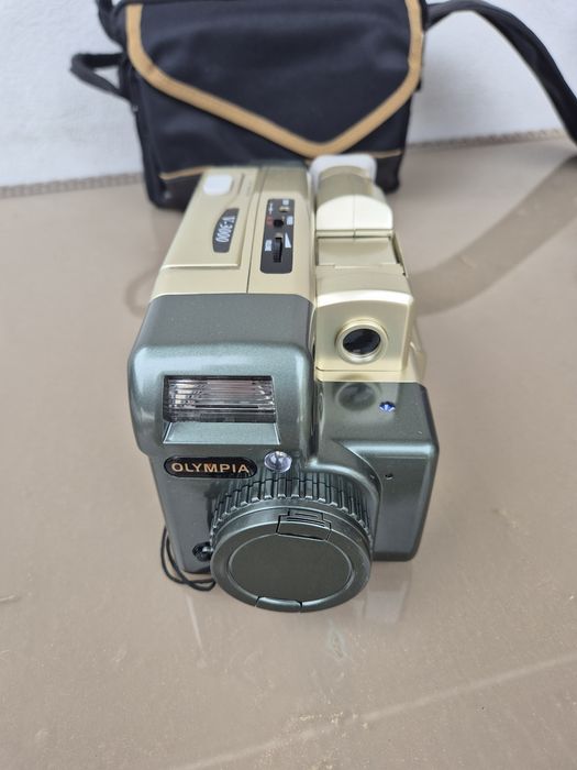 Câmara Olympia V-3000