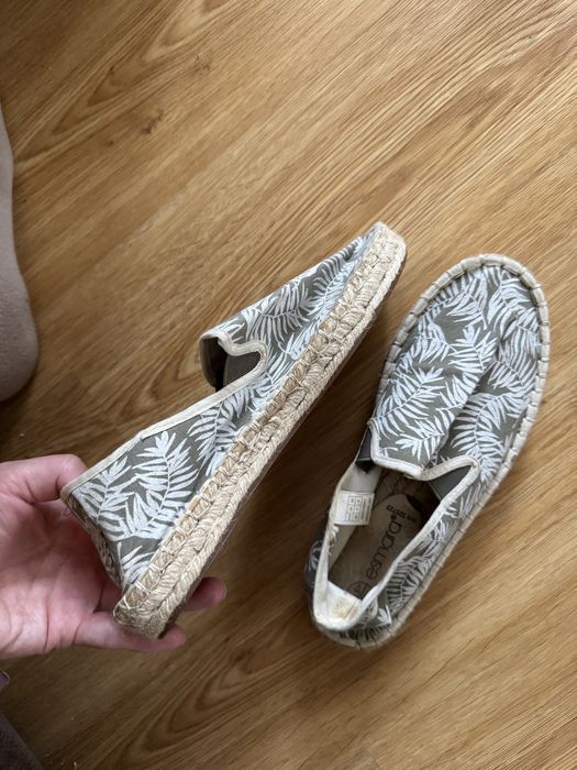 Гарні стильні туфлі esmara 38