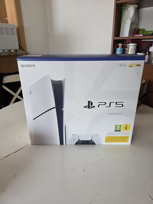 Playstation 5 Slim 1TB Com Disco - NOVA