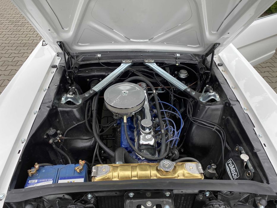 Ford Mustang coupe 3.3 R6; 1966r; po kapitalnej odbudowie
