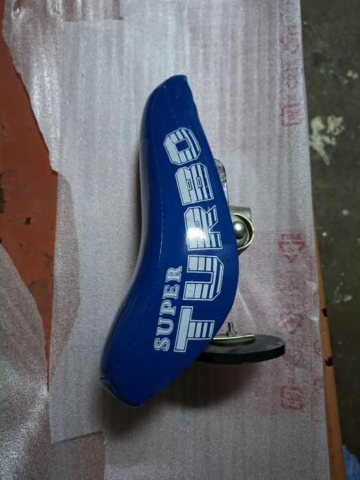 Manetes v-brake  e selim bmx