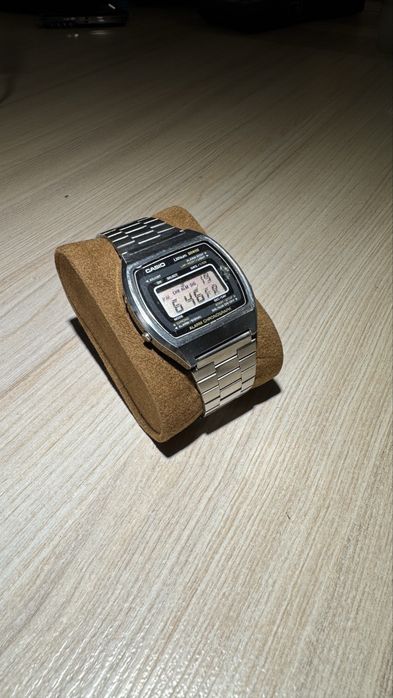 Casio Japan Vintage S007 stalowa koperta i bransoleta. Lata 80