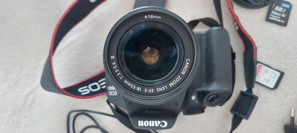 Canon Eos 1300D, stan idealny!