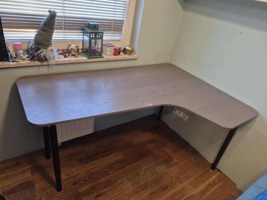 Biurko narożne bekant ikea