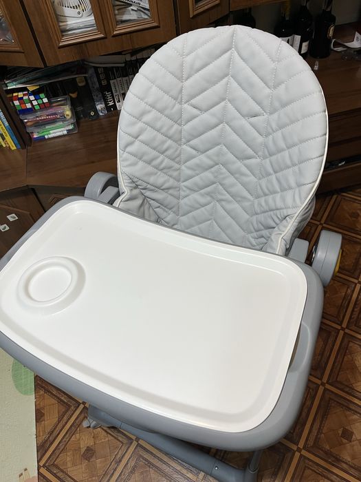 Kinderkraft lastree стільчик шезлонг для годування