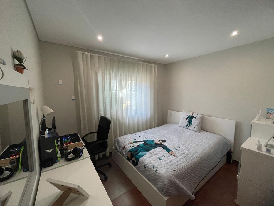 Moradia t3 térrea