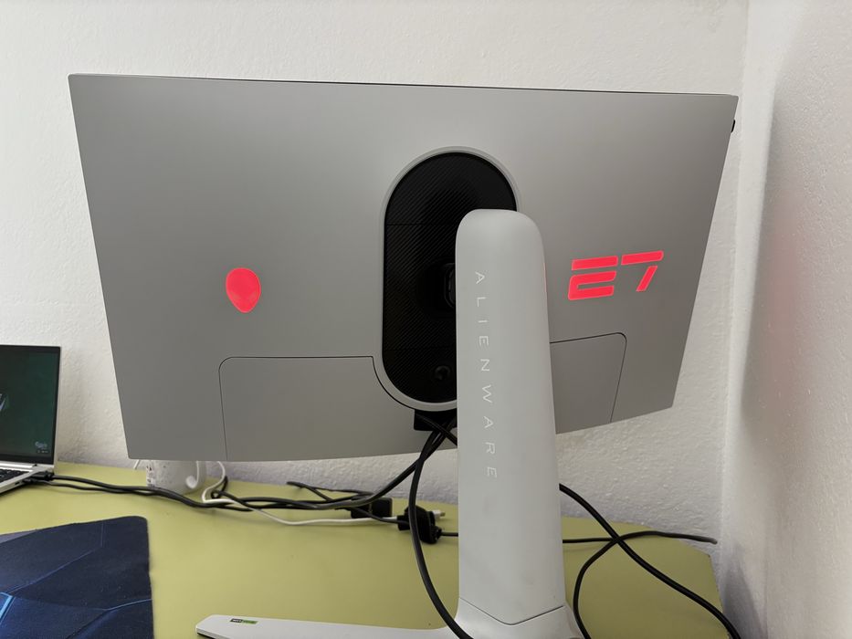 Ігровий Монітор Alienware 27”/2к/ 280Гц/ AW2723DF