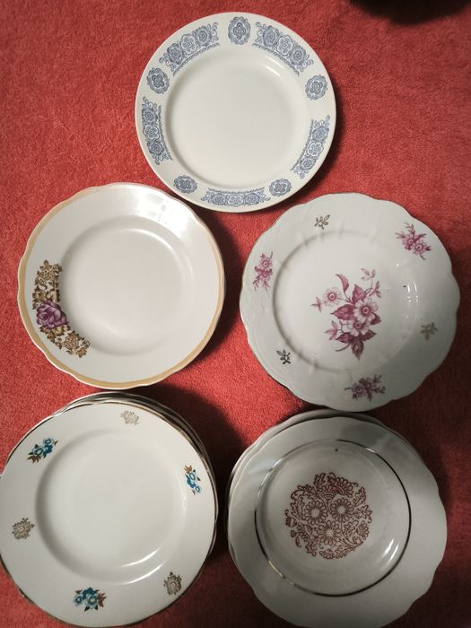 Продам тарелки Б/У.