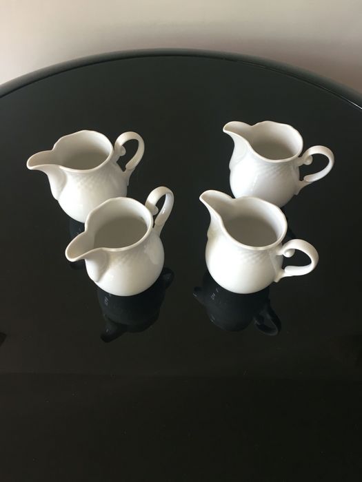 Lubiana Afrodyta dzbanek do mleka 150 ml 4 sztuki