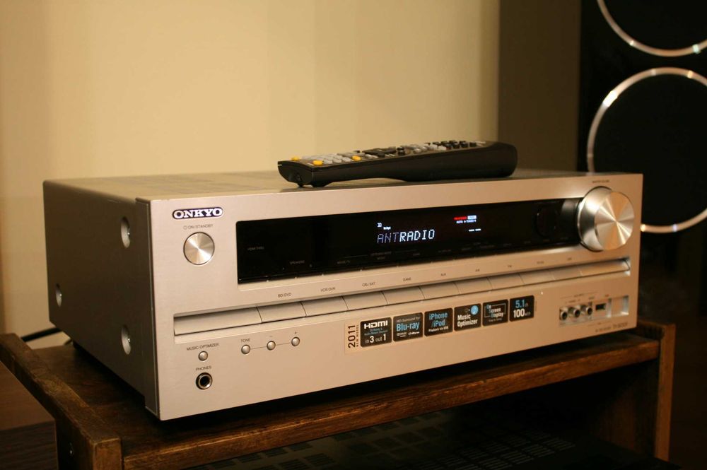Amplituner Onkyo TX SR 313 USB mp3 wzmacniacz kino domowe
