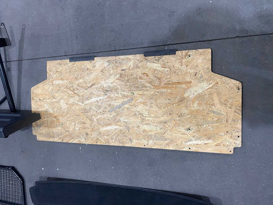 DIVISÓRIAS PEUGEOT 208 CARRO COMERCIAL